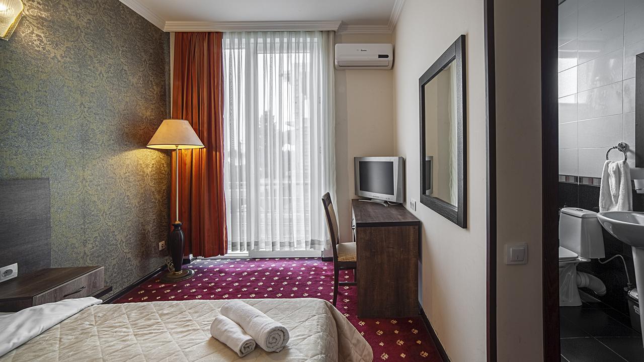 Orange Hotel ゴニオ エクステリア 写真
