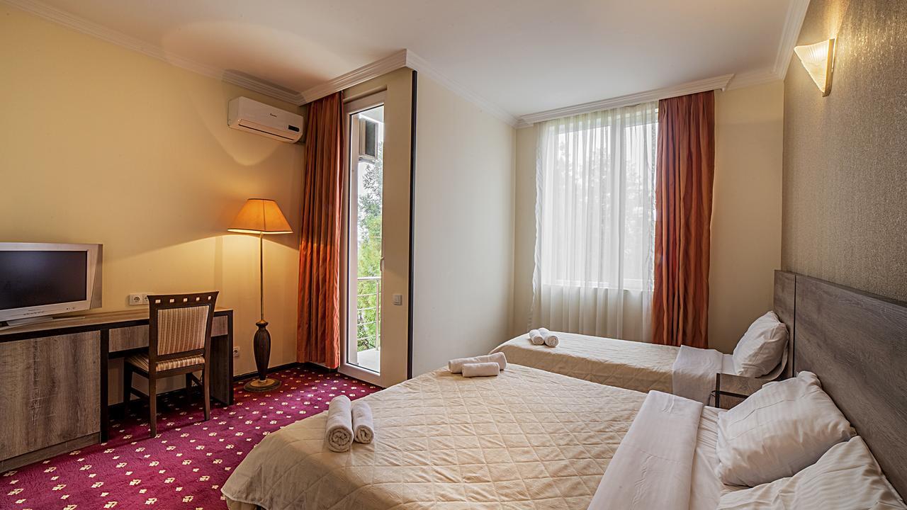 Orange Hotel ゴニオ エクステリア 写真